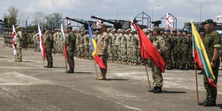 14 χώρες με 3.300 στρατιώτες κάνουν διεθνή στρατιωτική άσκηση κοντά στα σύνορα της Ρωσίας